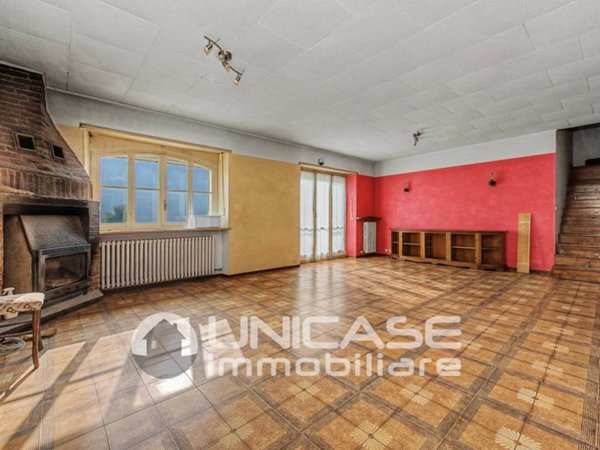 appartamento in vendita a Luserna San Giovanni in zona Airali