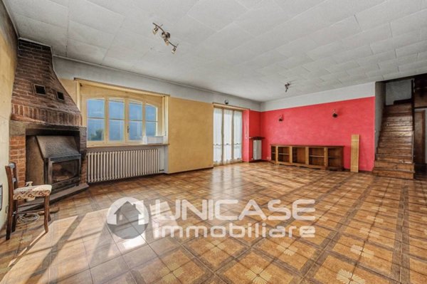 appartamento in vendita a Luserna San Giovanni in zona Airali