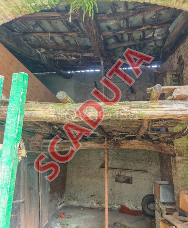 appartamento in vendita a Luserna San Giovanni in zona San Giovanni