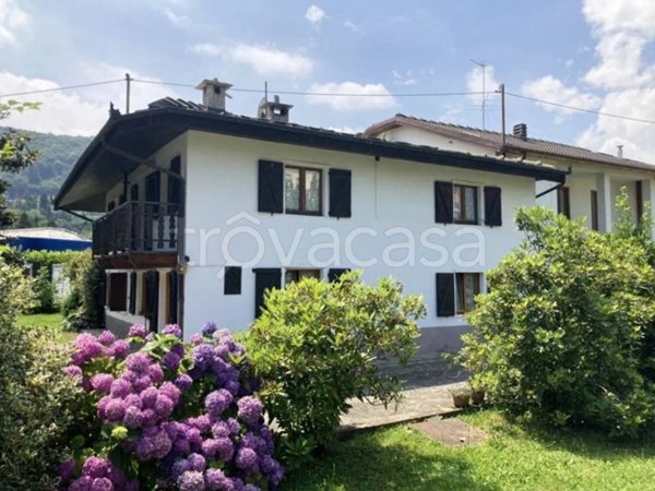 casa indipendente in vendita a Luserna San Giovanni in zona San Giovanni
