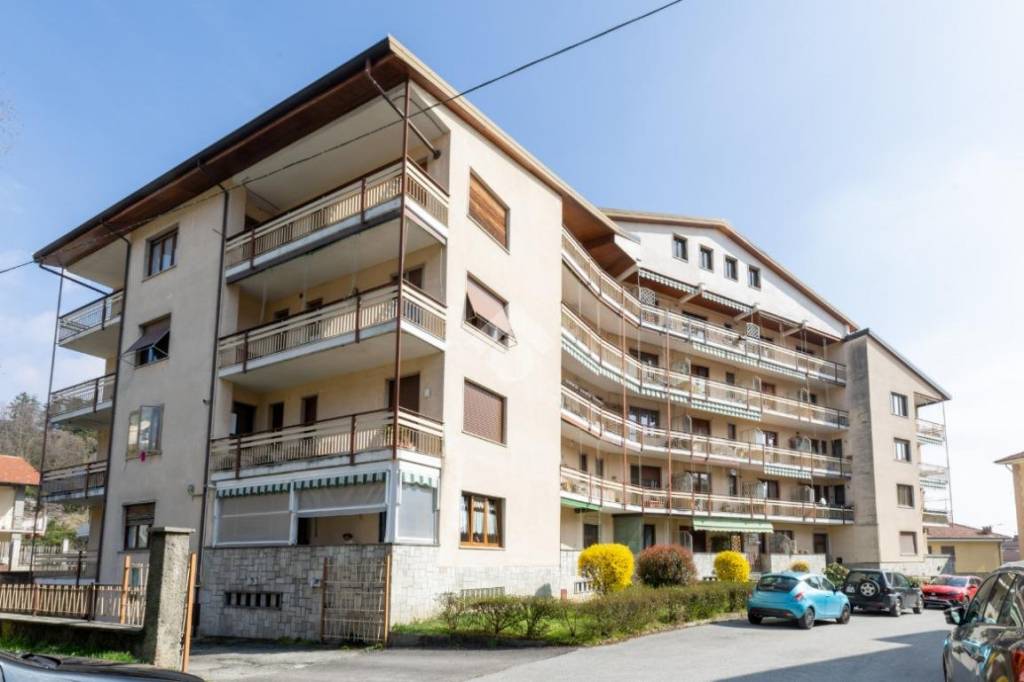 appartamento in vendita a Luserna San Giovanni in zona Airali