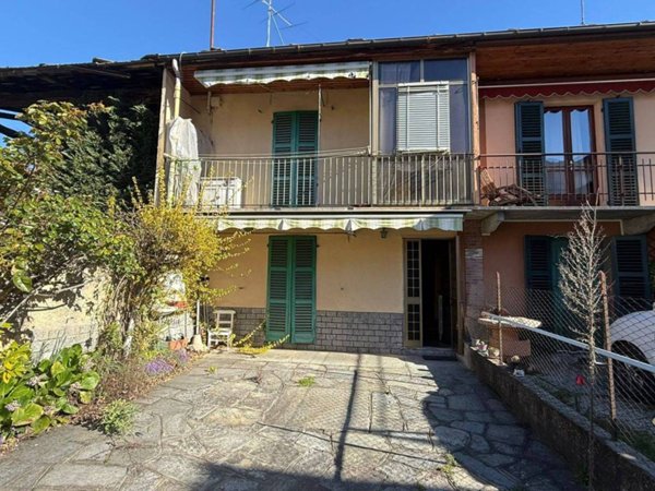 casa indipendente in vendita a Luserna San Giovanni in zona Airali