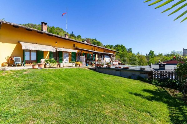 casa indipendente in vendita a Luserna San Giovanni in zona San Giovanni