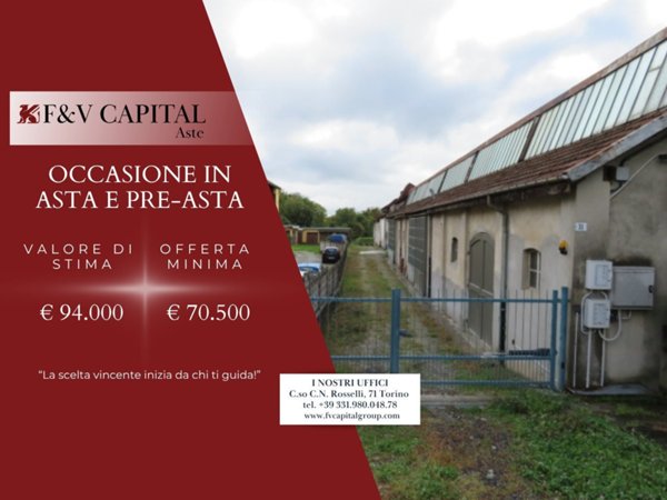 capannone in vendita a Luserna San Giovanni