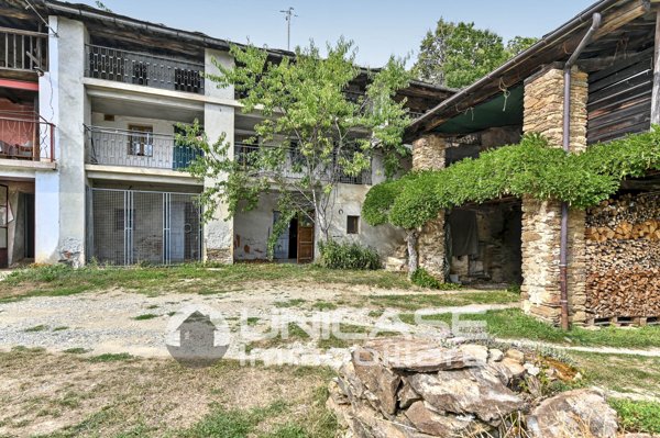 casa indipendente in vendita a Luserna San Giovanni