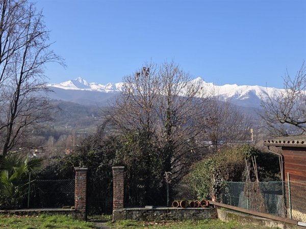casa indipendente in vendita a Luserna San Giovanni