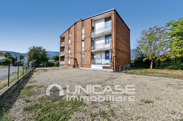 appartamento in vendita a Luserna San Giovanni in zona San Giovanni