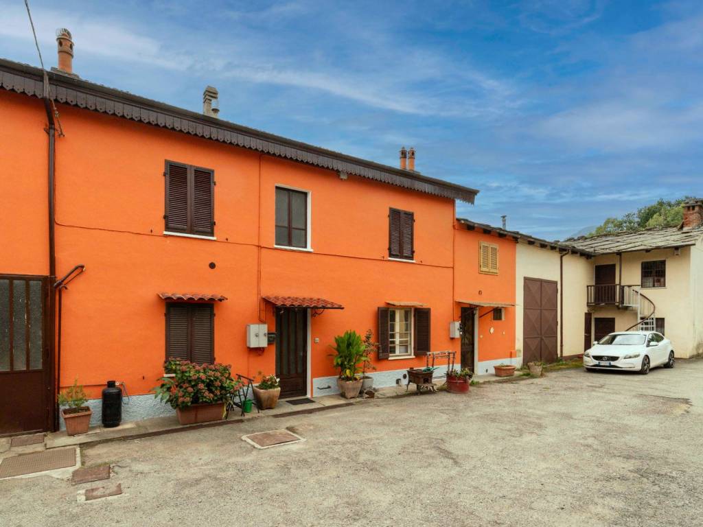 appartamento in vendita a Luserna San Giovanni