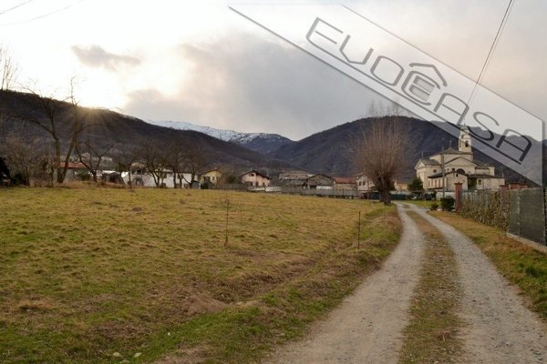 terreno edificabile in vendita a Lusernetta