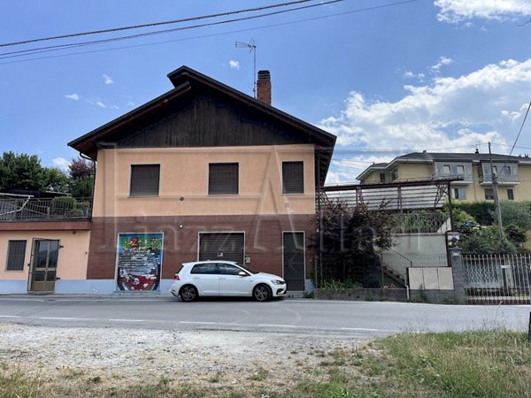 casa indipendente in vendita a Lusernetta
