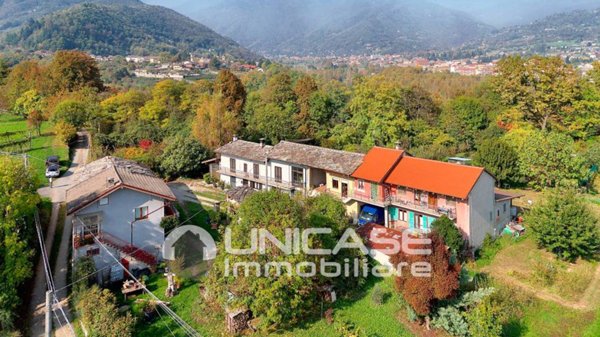 casa indipendente in vendita a Lusernetta