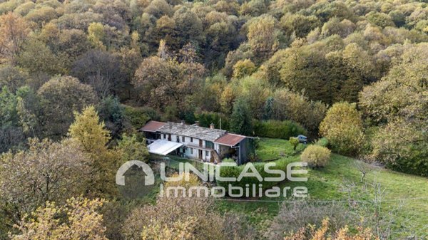 casa indipendente in vendita a Lusernetta
