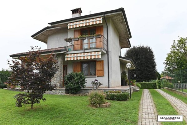 casa indipendente in vendita a Lusigliè
