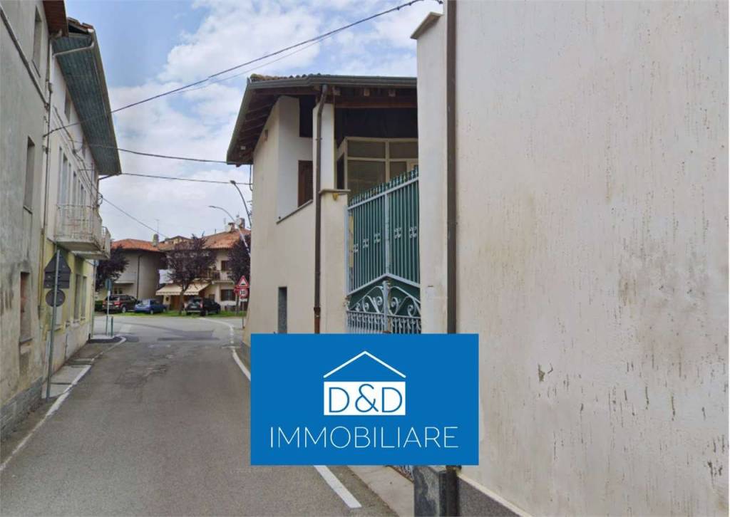 casa indipendente in vendita a Lusigliè