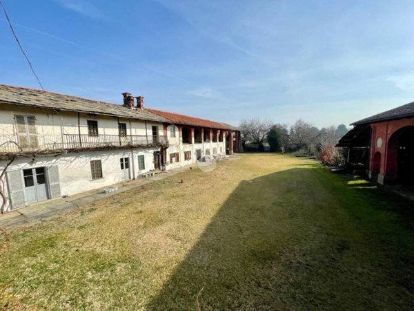 casa indipendente in vendita a Macello