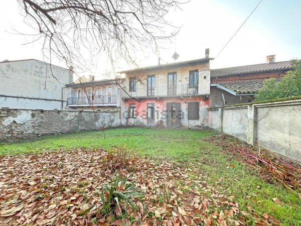 casa indipendente in vendita a Macello