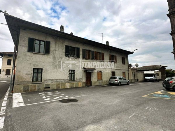 casa indipendente in vendita a Macello