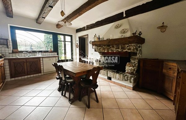 casa indipendente in vendita a Macello