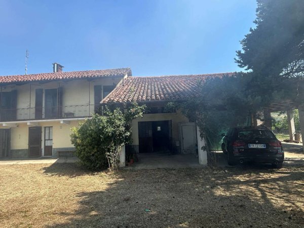 casa indipendente in vendita a Macello