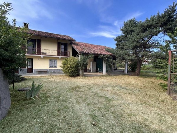 casa indipendente in vendita a Macello