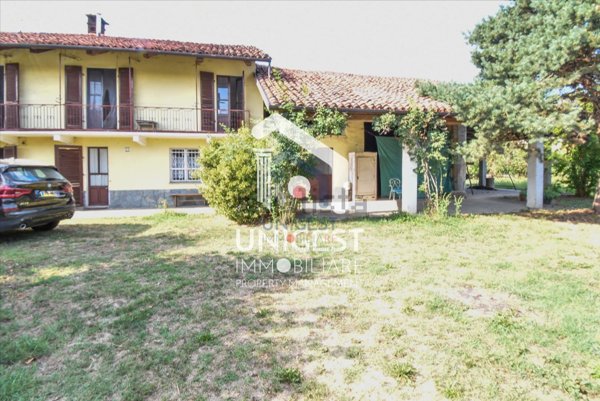 casa indipendente in vendita a Macello