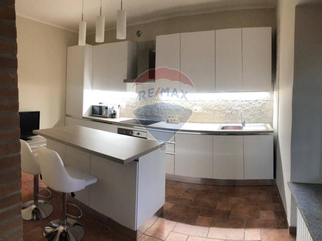 casa indipendente in vendita a Maglione