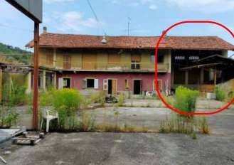casa indipendente in vendita a Maglione