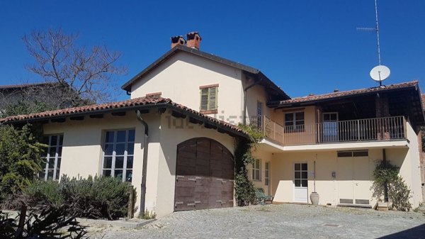 appartamento in vendita a Marentino