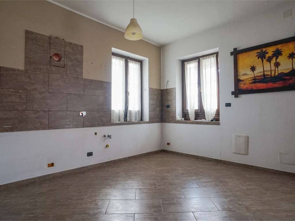 casa indipendente in vendita a Marentino