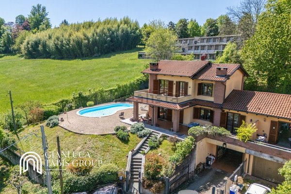 casa indipendente in vendita a Marentino