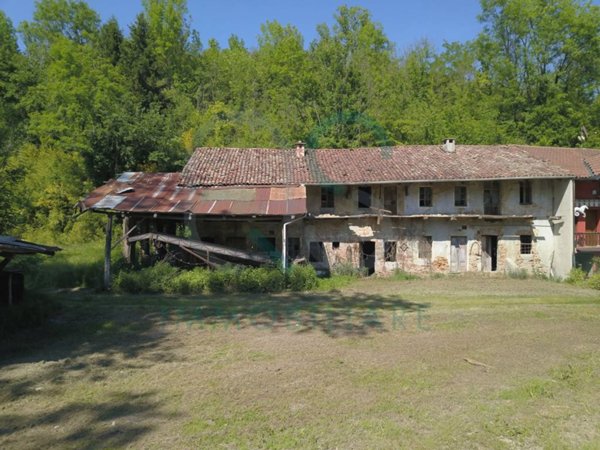 casa indipendente in vendita a Marentino