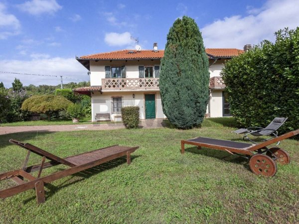 casa indipendente in vendita a Marentino