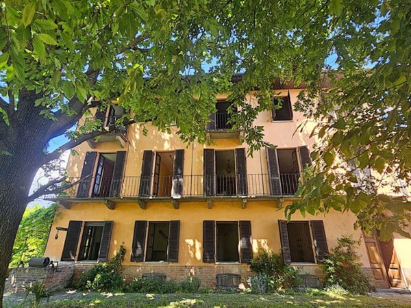 casa indipendente in vendita a Marentino