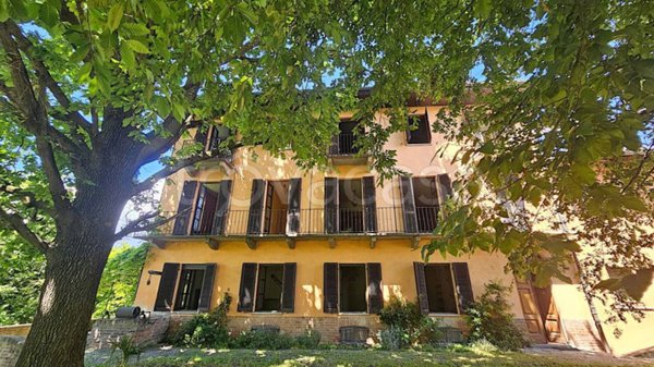 casa indipendente in vendita a Marentino