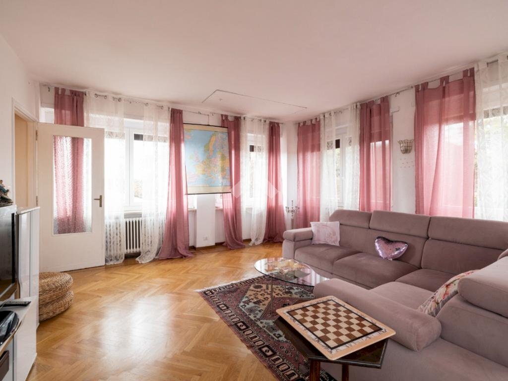 casa indipendente in vendita a Marentino