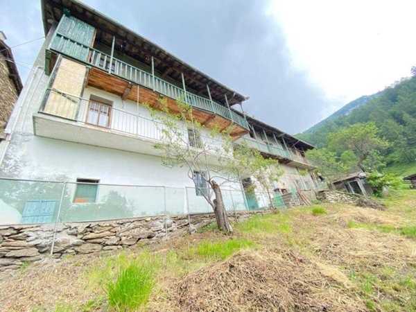 casa indipendente in vendita a Massello
