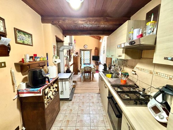 casa indipendente in vendita a Massello