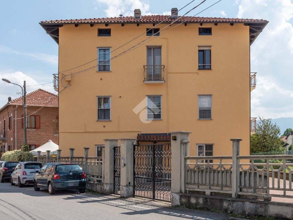 appartamento in vendita a Mathi