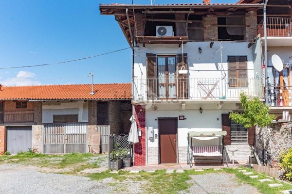 casa semindipendente in vendita a Mathi