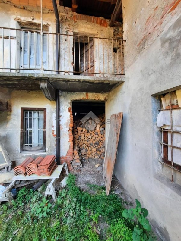 casale in vendita a Mathi