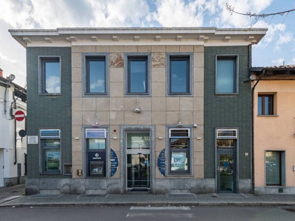 negozio in vendita a Mathi