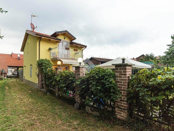 casa indipendente in vendita a Mathi