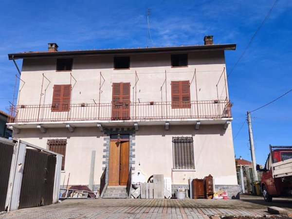casa indipendente in vendita a Mathi