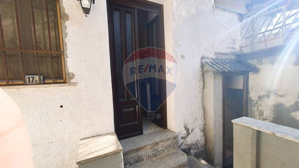 casa indipendente in vendita a Mattie