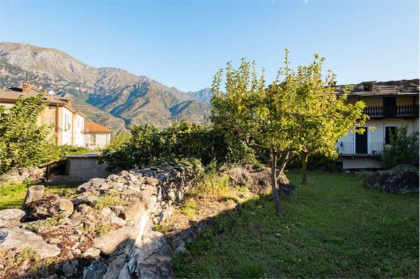 casa indipendente in vendita a Mattie