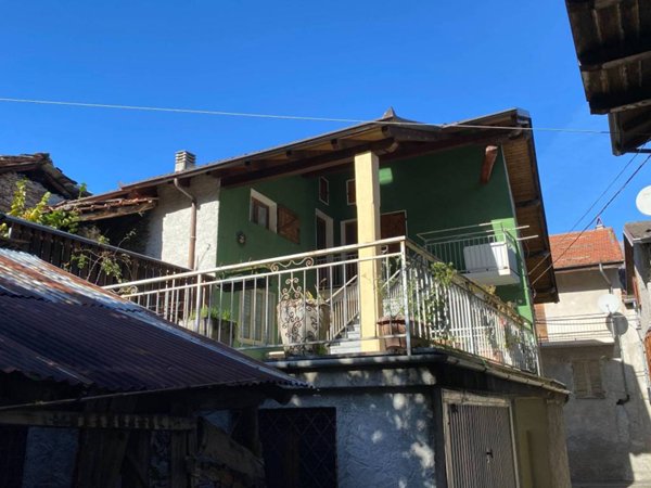 casa indipendente in vendita a Mattie