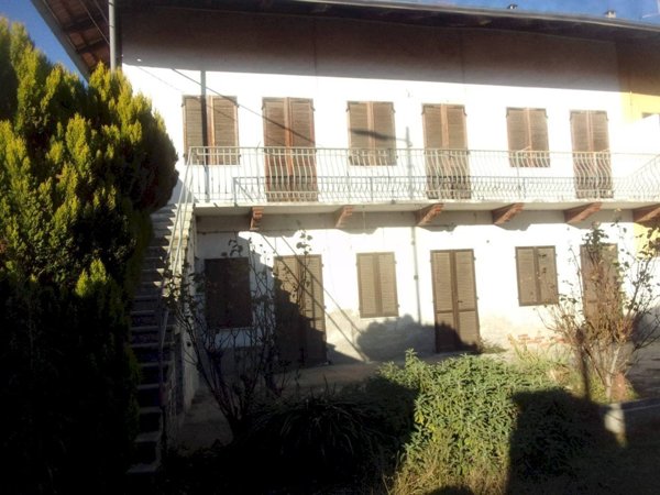casa indipendente in vendita a Mazzè in zona Casale