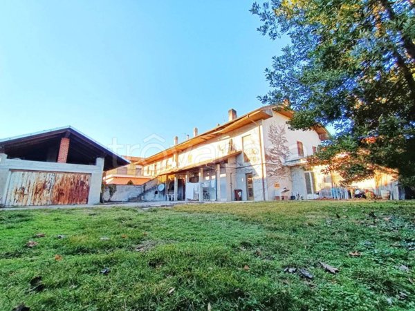 casa indipendente in vendita a Mazzè in zona Tonengo