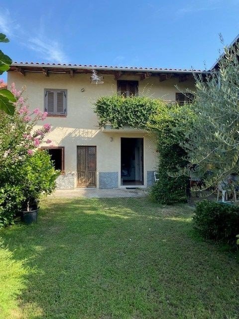 casa indipendente in vendita a Mazzè