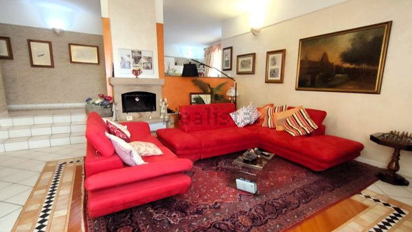 casa indipendente in vendita a Mazzè in zona Tonengo